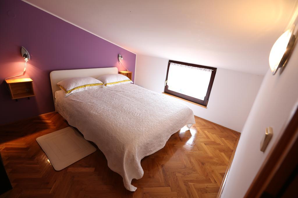 Apartments Sasha Pula Ruang foto